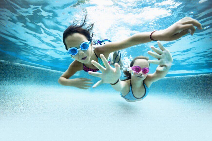 Требуется ли сейчас справка для посещения бассейна взрослым и детям?